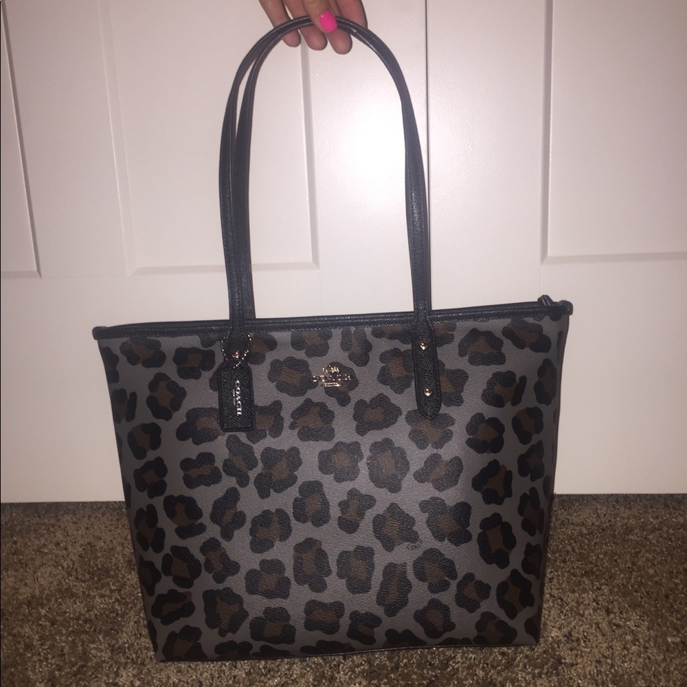 Coach tote
